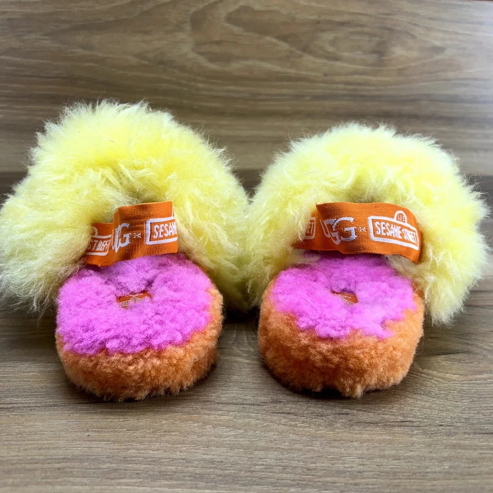 UGG Girls Size 1 Big Bird‎ Slingback Fluff Yeah Slingback Sippers